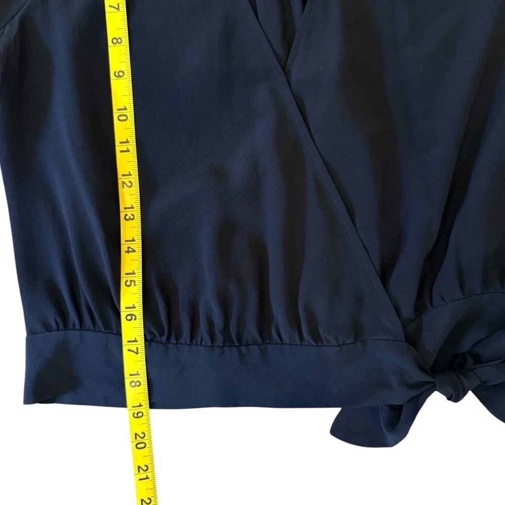 Madewell 100% Silk Black Wrap Blouse Side‎ Tie Cropped V-Neck Top Classic Glam